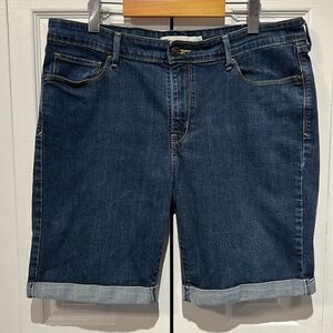Levi’s Blue Denim Rolled‎ Hem Shorts Size 16